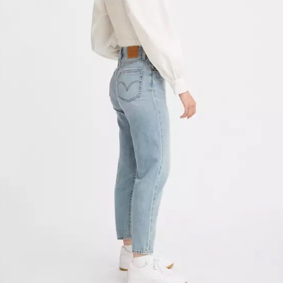 Levi’s High Rise Loose Fit Taper Jean 90’s style - Picture 5 of 15